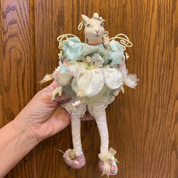 Bunny Katherine’s Collection pastel metallic - Picture 13 of 17